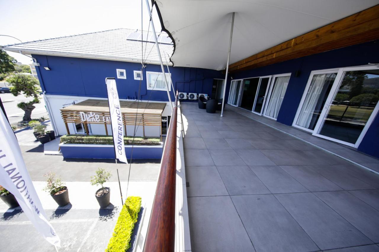 New National Hotel And Conference Parow Exterior photo